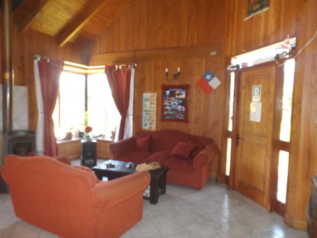 Hostal El Nogal Пукон Экстерьер фото