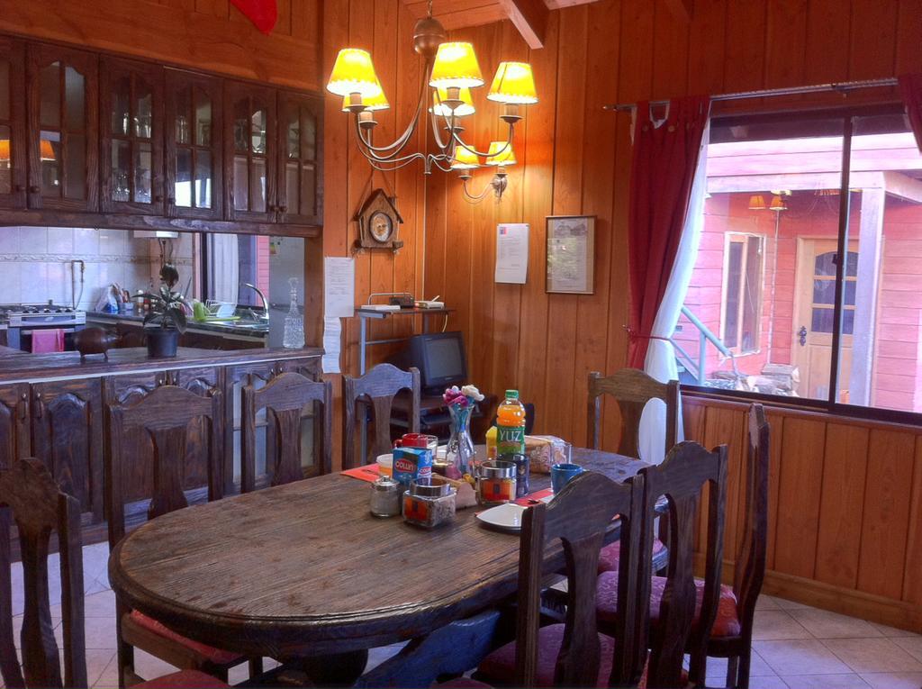 Hostal El Nogal Пукон Экстерьер фото
