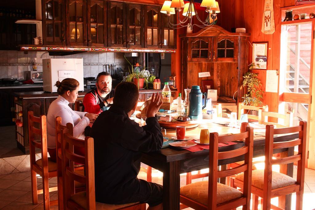 Hostal El Nogal Пукон Экстерьер фото