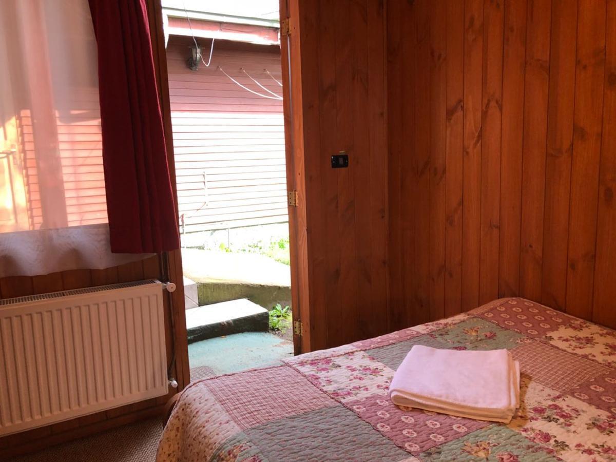 Hostal El Nogal Пукон Экстерьер фото